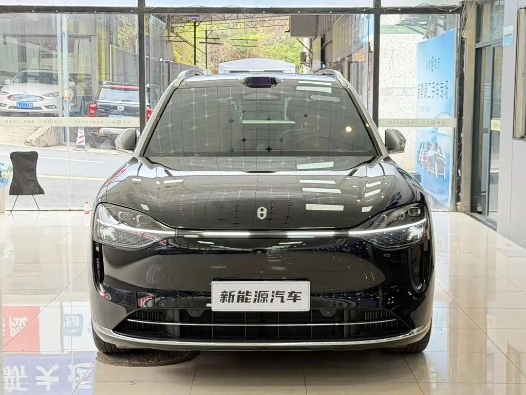 AITO ASK THE WORLD M9