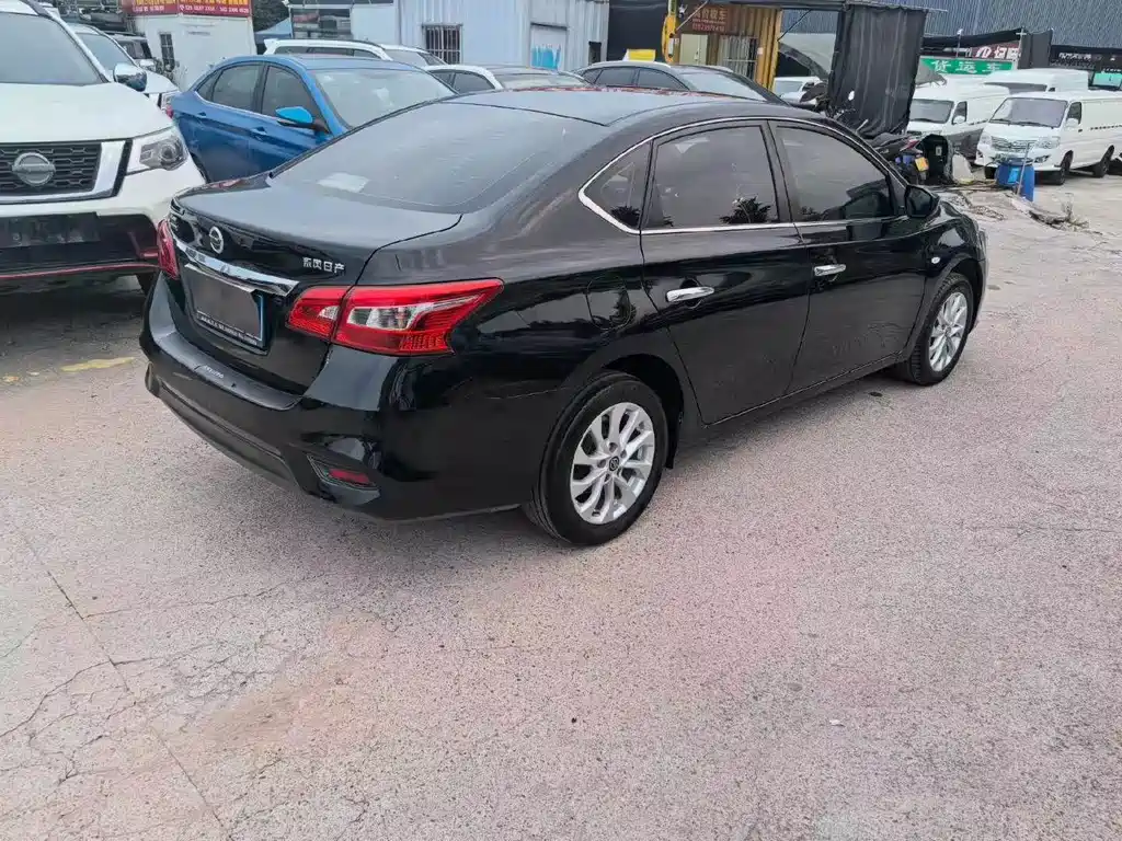 Nissan Sylphy — миниатюра 9