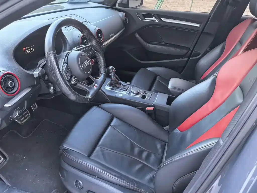 Audi S3 — миниатюра 5