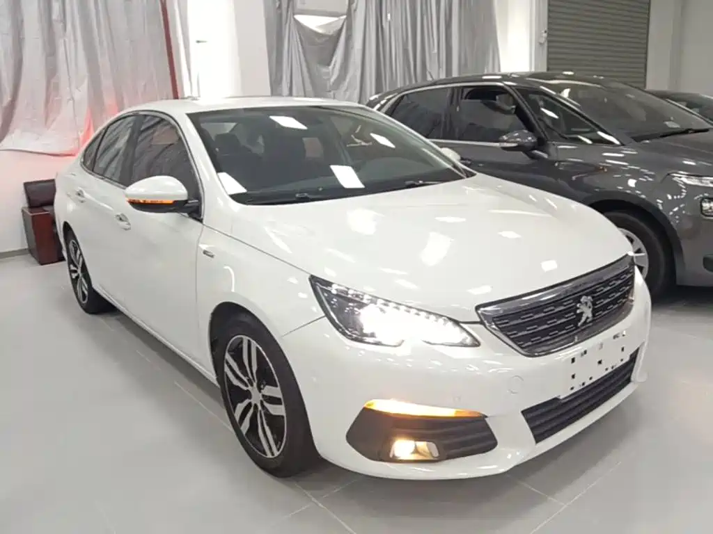 Peugeot 308 — миниатюра 4