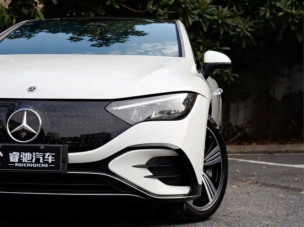 Mercedes-Benz EQE 2025 500 4MATIC