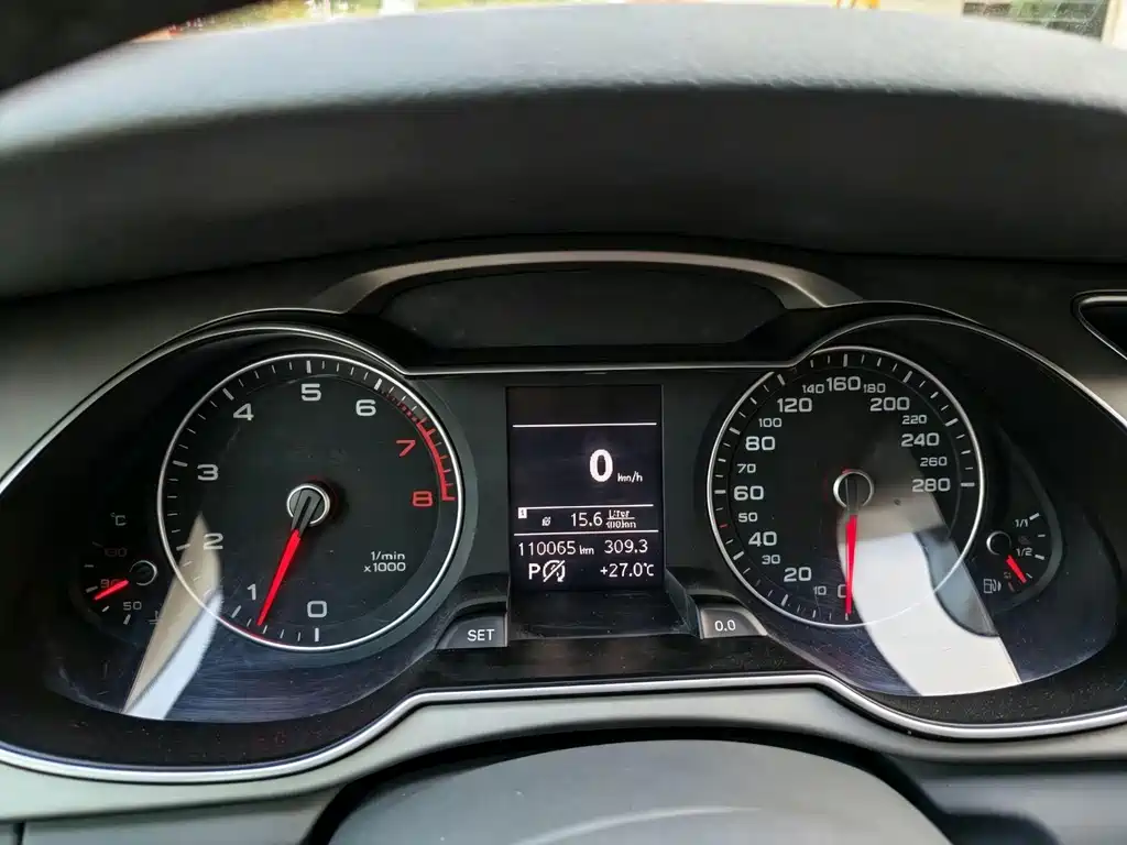 Audi A4L — миниатюра 10