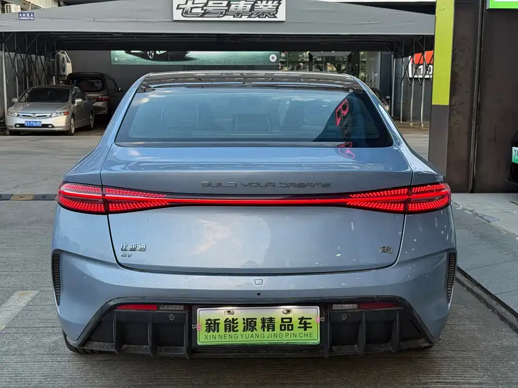 BYD Seal — миниатюра 13