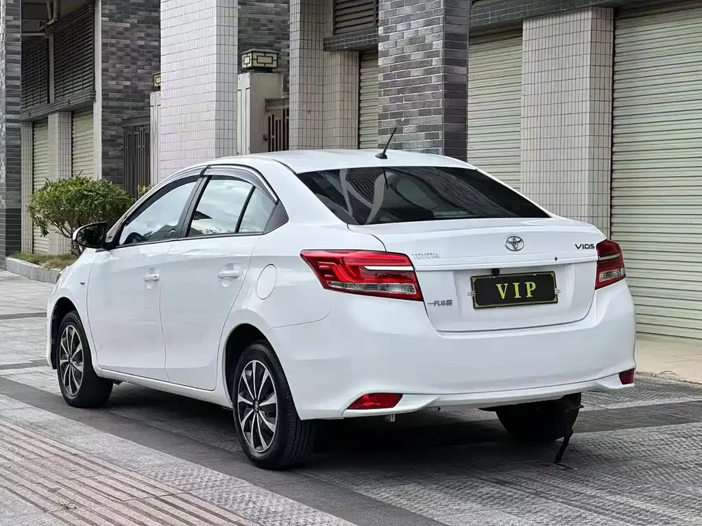 TOYOTA VIOS