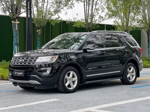 FORD EXPLORER 2017