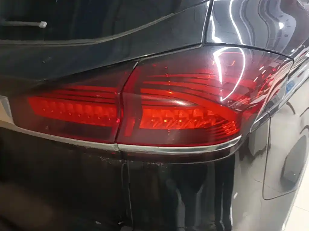 Geely Boyue — миниатюра 8