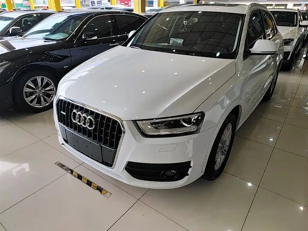 Audi Q3 2015