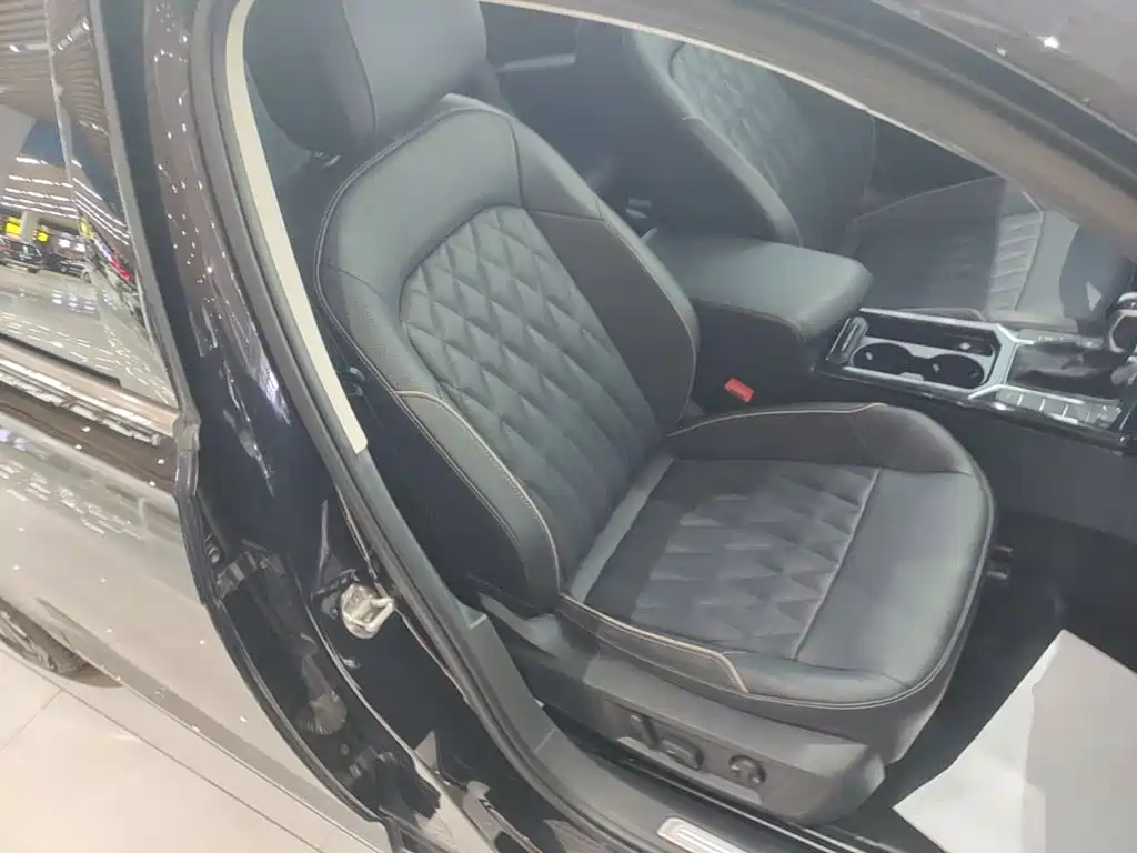 Volkswagen Passat — миниатюра 25