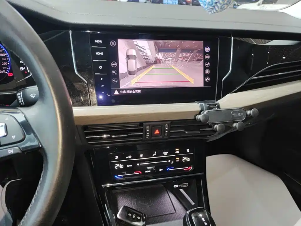 Volkswagen Passat — миниатюра 13