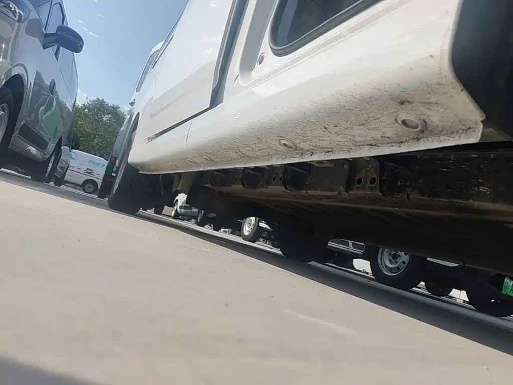 Wuling Yangguang — миниатюра 21