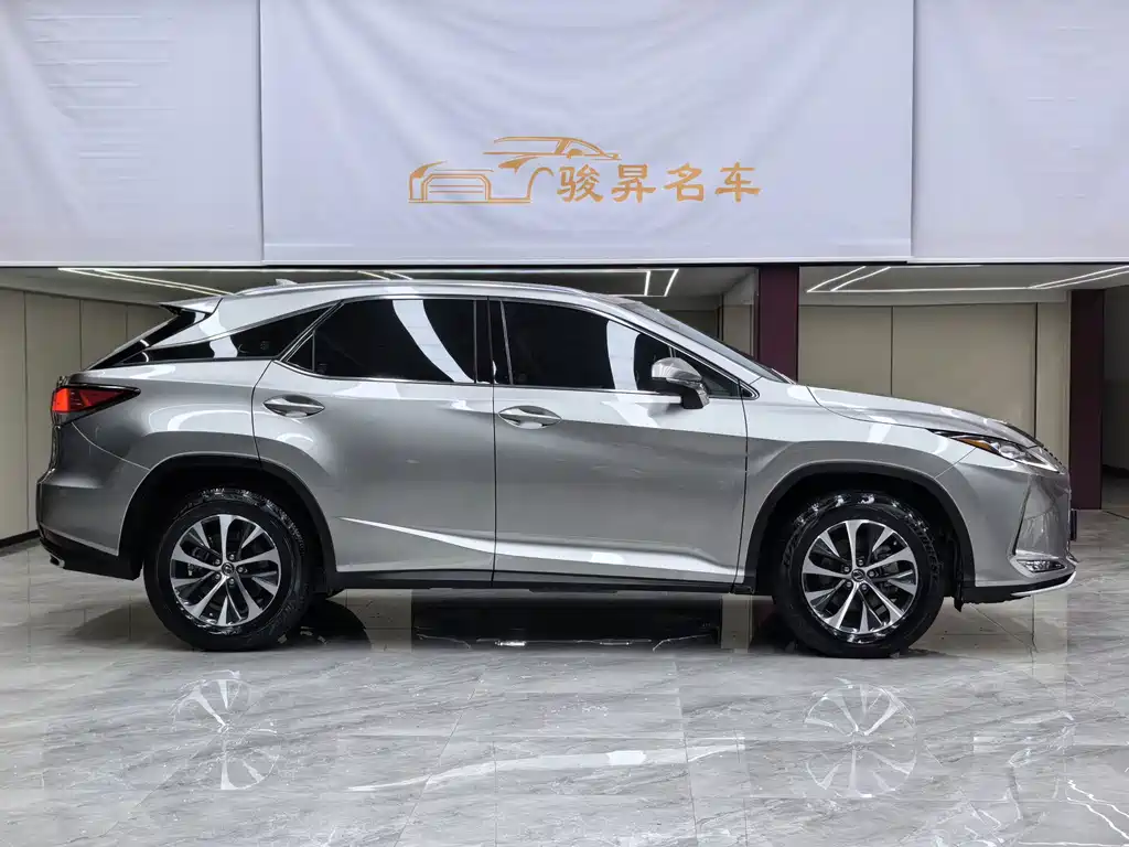 Lexus RX — миниатюра 8