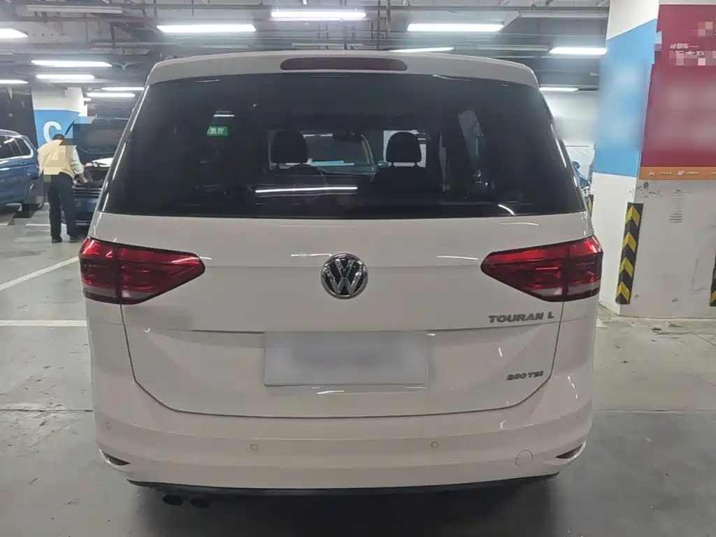 Volkswagen Touran — миниатюра 6