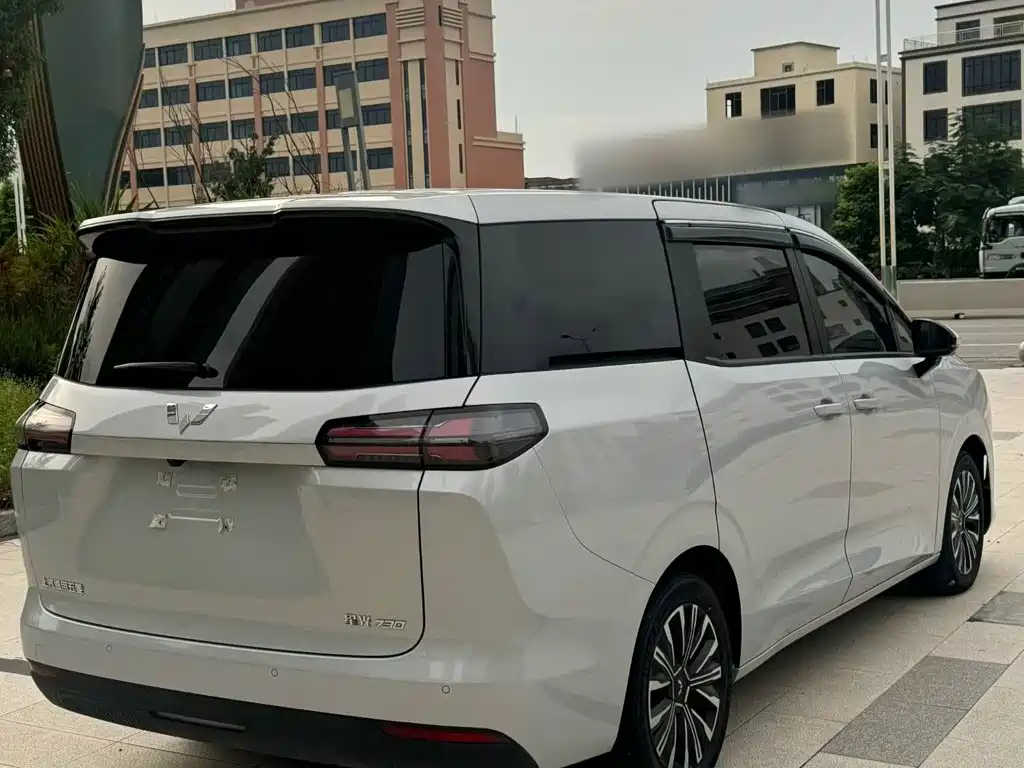 Wuling Звездный свет 730 Новая энергия — миниатюра 10