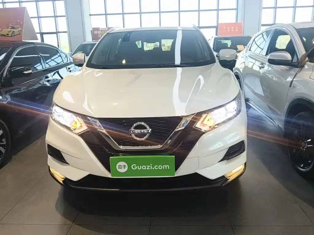 Nissan Qashqai — миниатюра 3