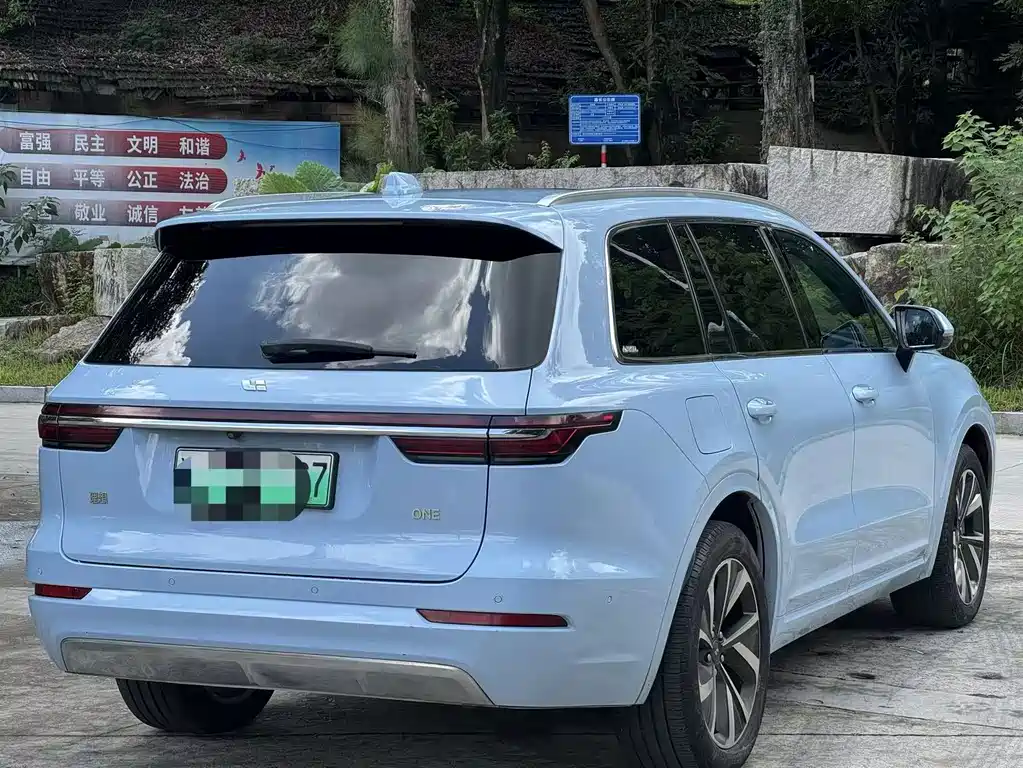 Li Auto Li ONE — миниатюра 7