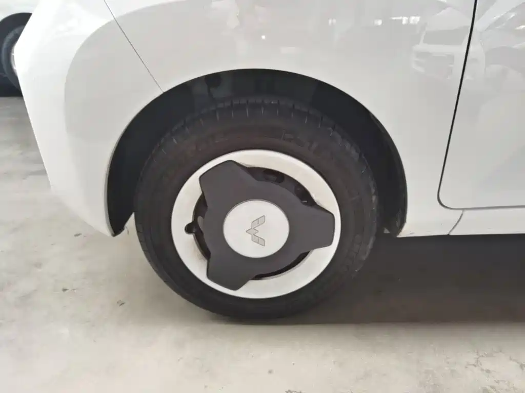 Wuling MINIEV — миниатюра 23