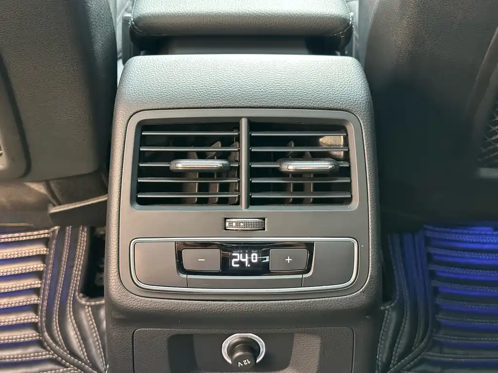Audi A5 (Import) — миниатюра 24
