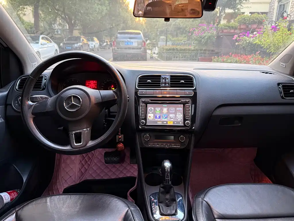 Volkswagen Polo — миниатюра 6