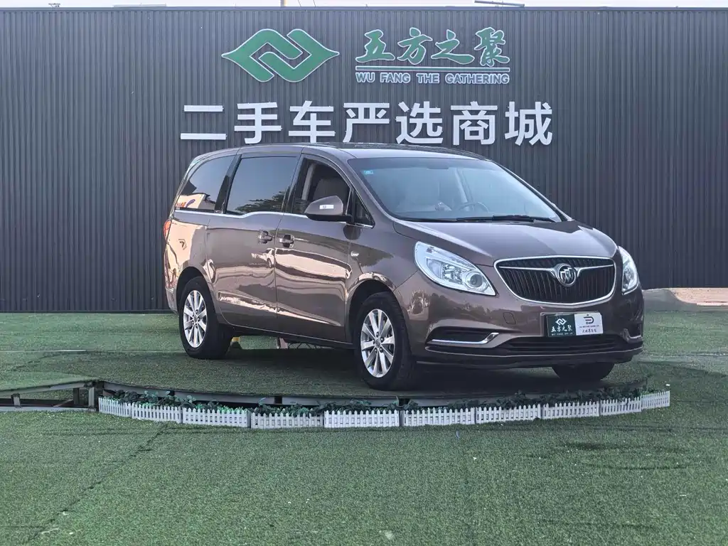 Buick GL8 — миниатюра 3