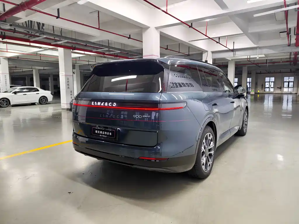Lynk & Co 900 — миниатюра 6