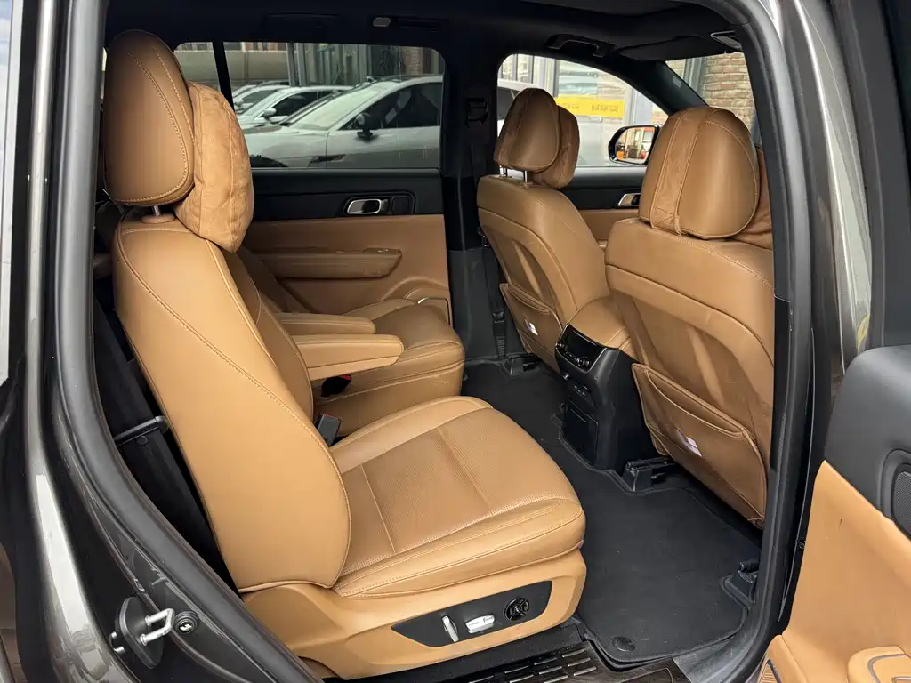 Li Auto Li ONE — миниатюра 18
