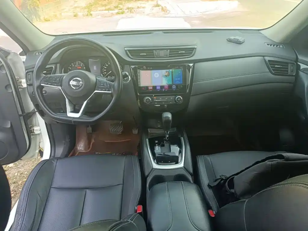 Nissan X-Trail — миниатюра 10