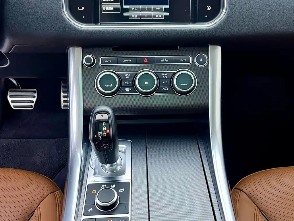 Land Rover Sport — миниатюра 7