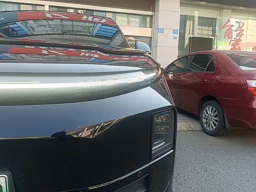 Li Auto Li L6 — миниатюра 24
