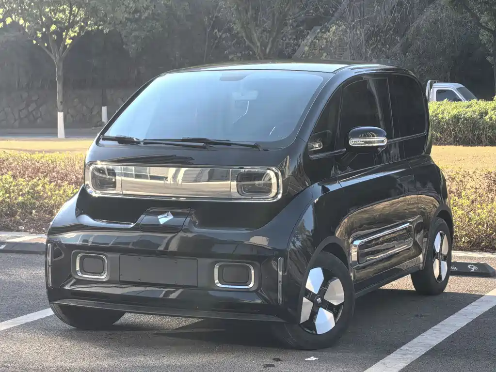 BAOJUN KIWI EV