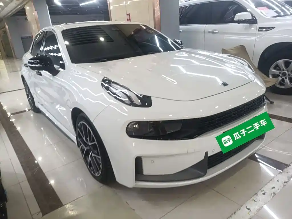 Lynk & Co 03 — миниатюра 4
