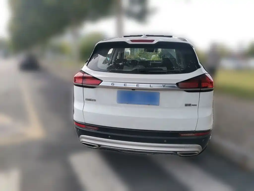 Geely Boyue — миниатюра 5