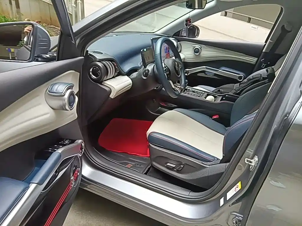BYD Yuan Plus — миниатюра 16