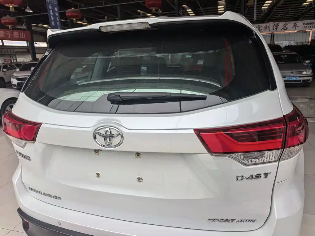Toyota Highlander — миниатюра 5