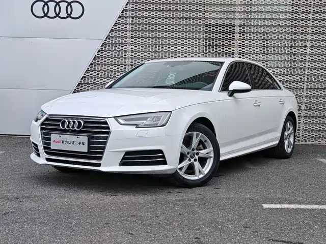 AUDI  A4L 2018
