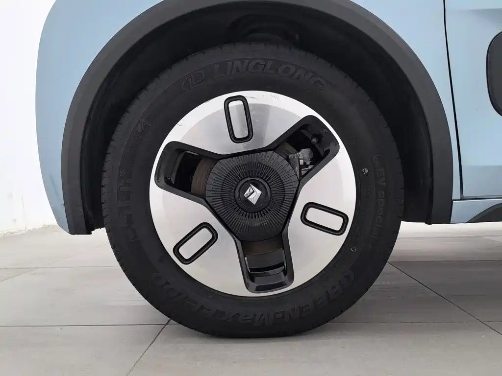 Baojun E300 — миниатюра 17