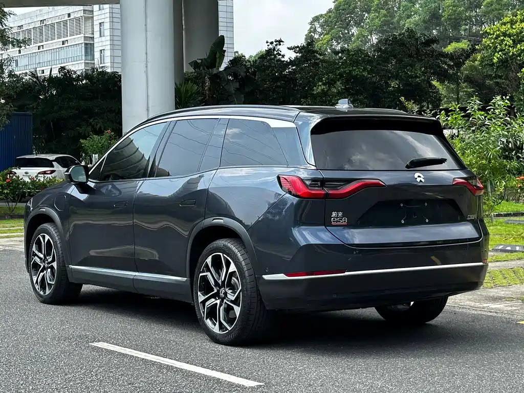 NIO ES8 — миниатюра 5