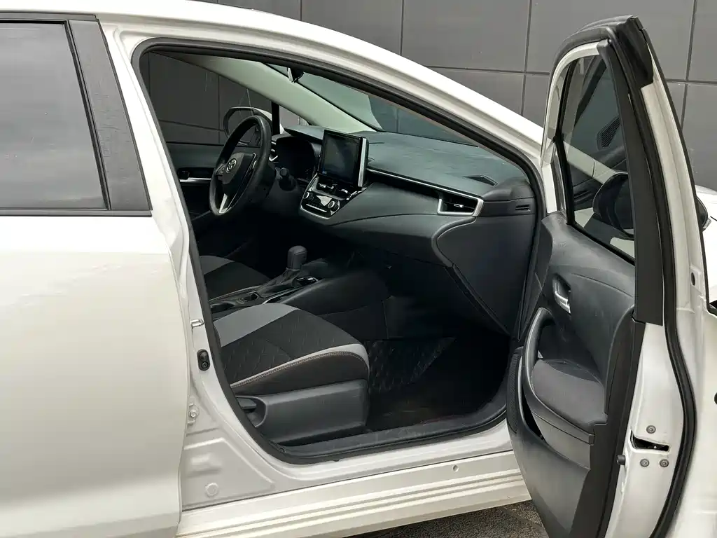 Toyota Corolla — миниатюра 7