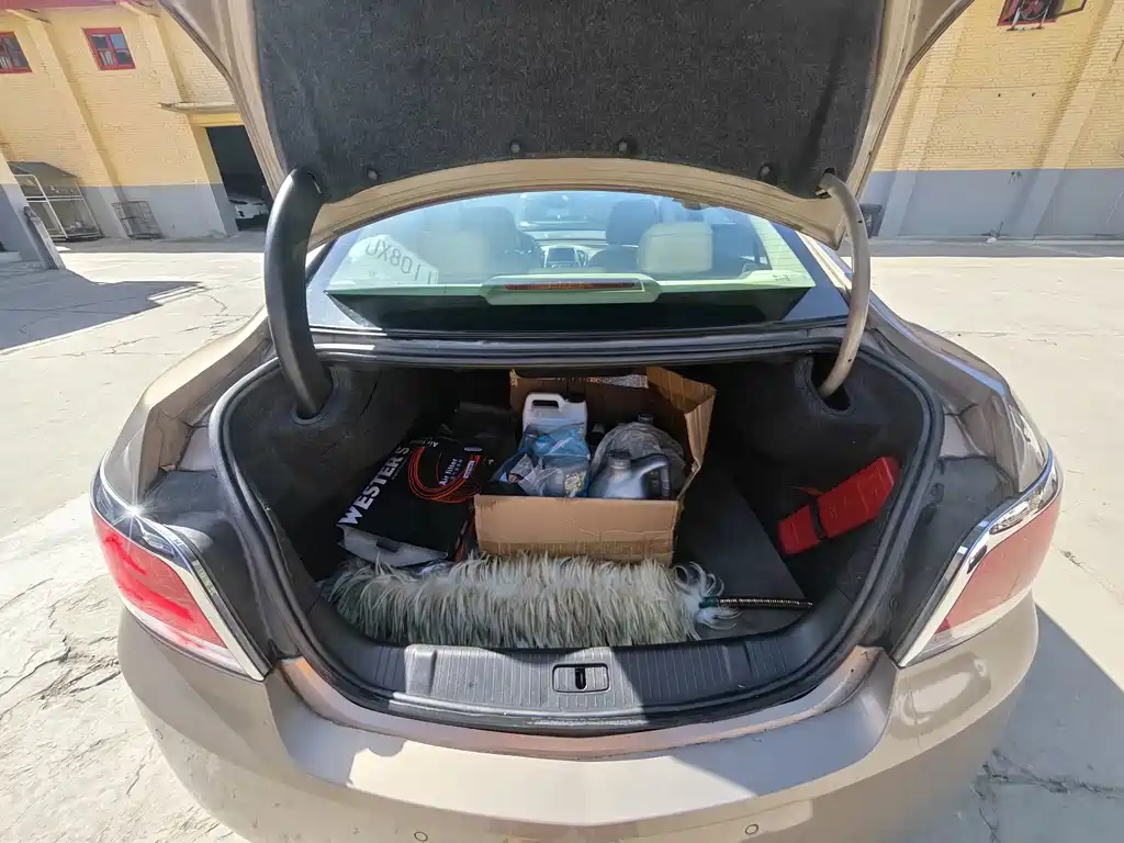 Buick LaCrosse — миниатюра 15