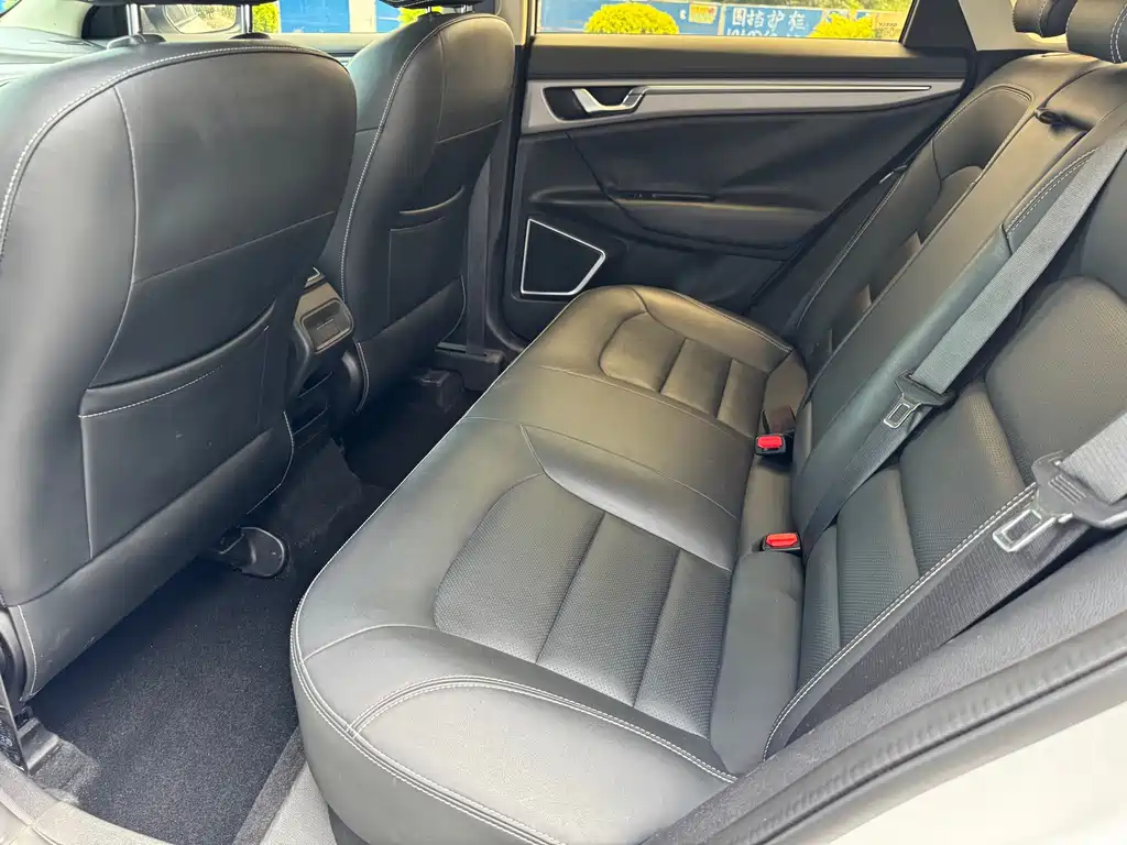 Geely Emgrand GL 1.8L DCT Elite Connected Type, фото 9
