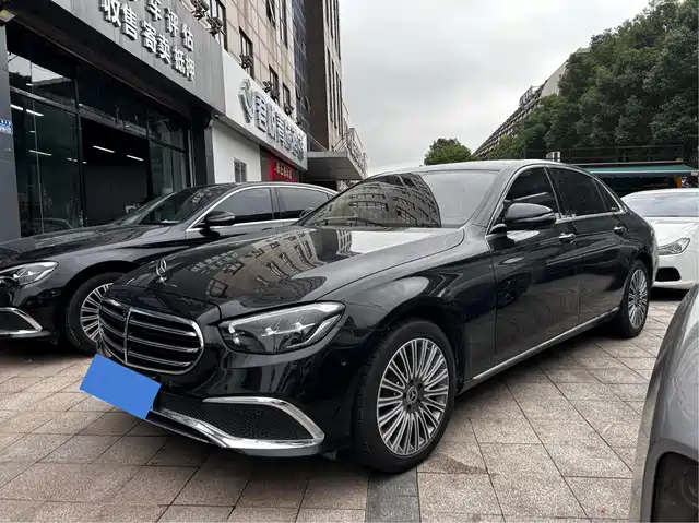 MERCEDES-BENZ  E CLASS 2023