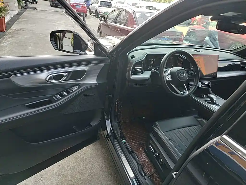 GAC Motor Trumpchi GS8 — миниатюра 16