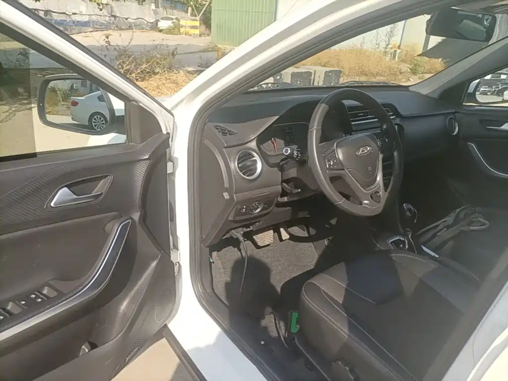 Chery Tiggo 3x — миниатюра 16