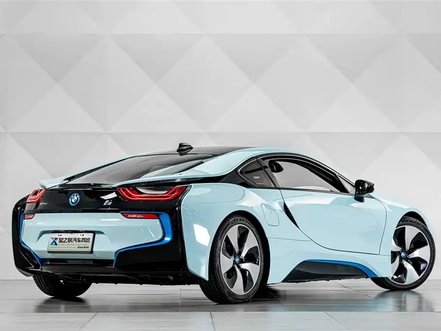 BMW i8 — миниатюра 11