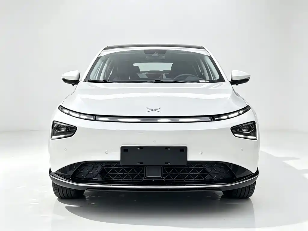 XPeng G3 — миниатюра 2