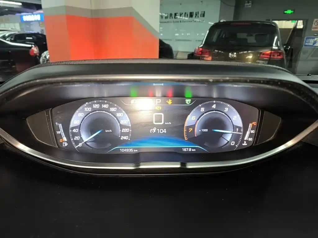 Peugeot 5008 — миниатюра 12