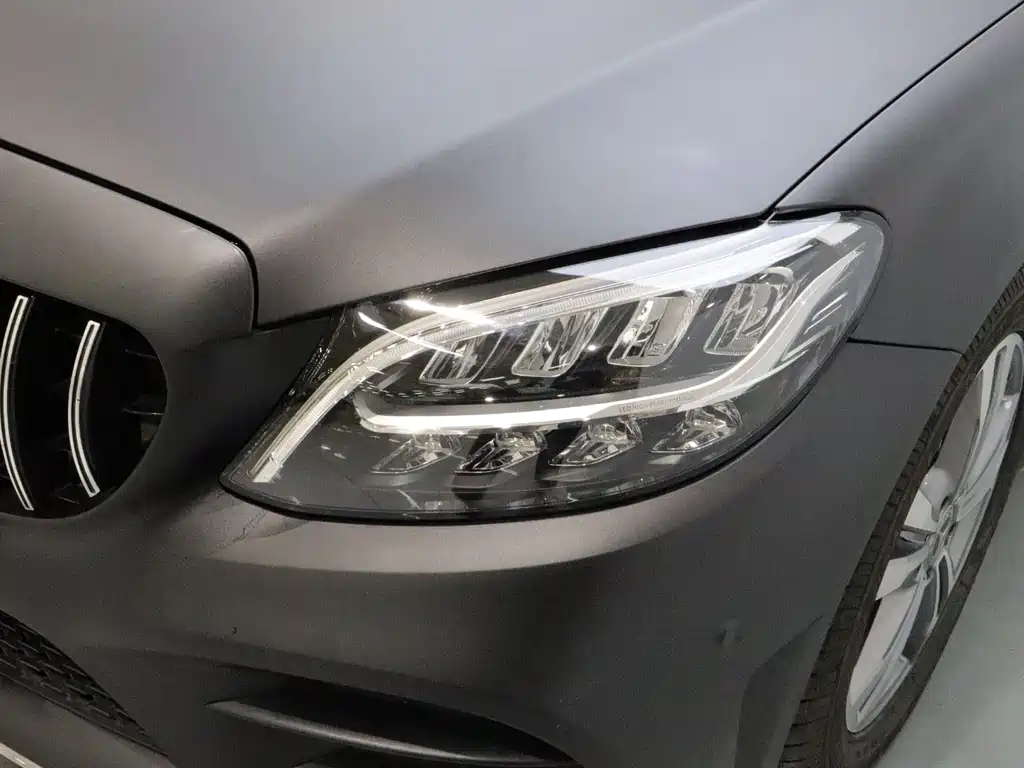 Mercedes-Benz C-Class — миниатюра 19