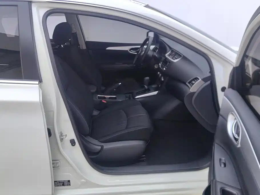 Nissan Sylphy — миниатюра 8