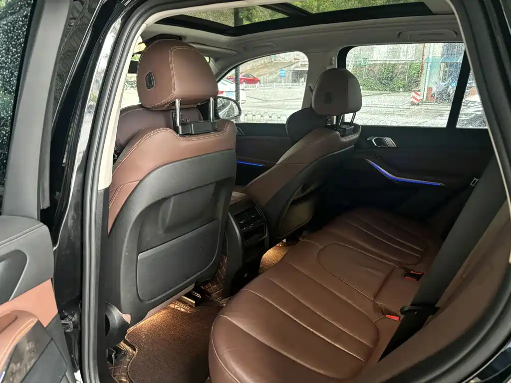 BMW X5 (Import) — миниатюра 6