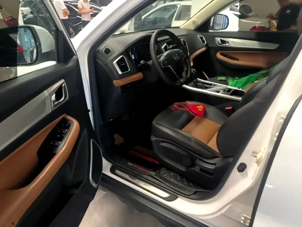 Geely Vision X6 — миниатюра 16