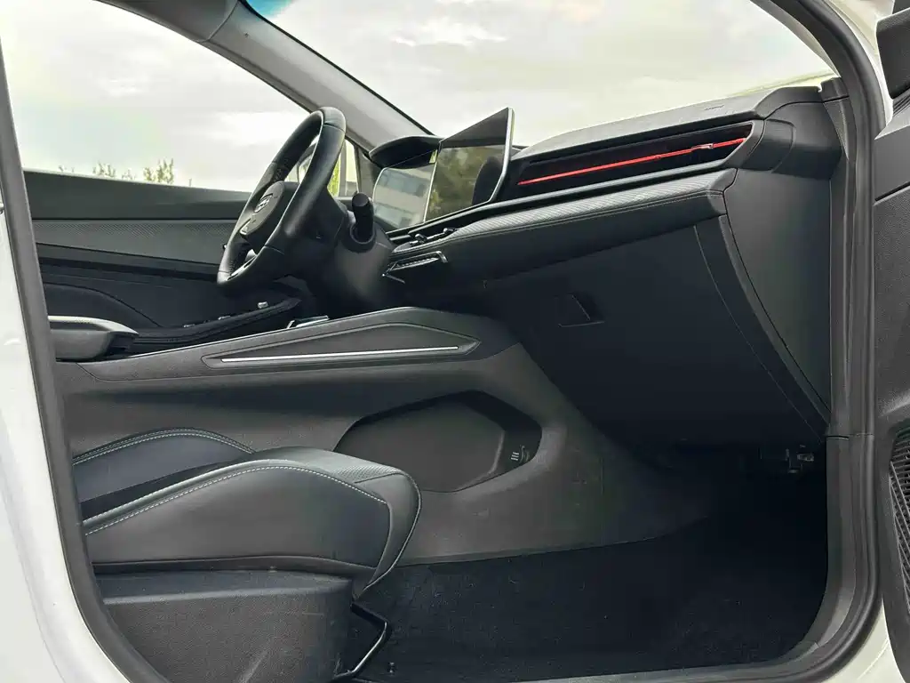 Geely Binrui — миниатюра 5
